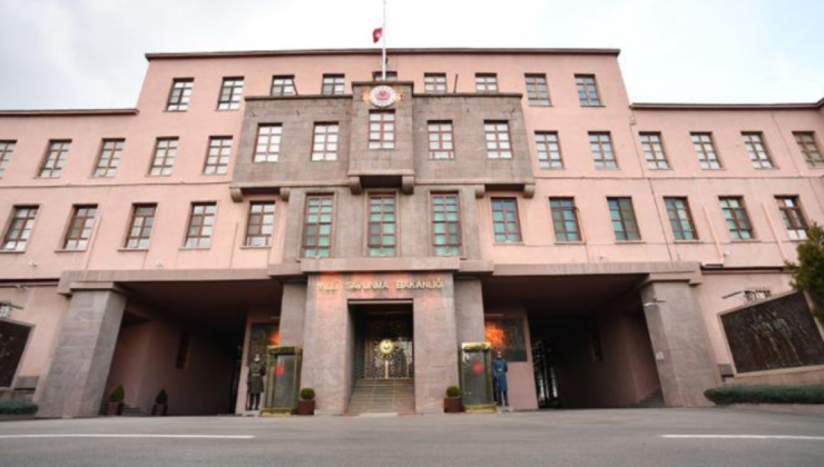 MSB DUYURDU: TÜRK HAVA SAHASINA YÖNELİK BALİSTİK TEHDİT BERTARAF EDİLDİ