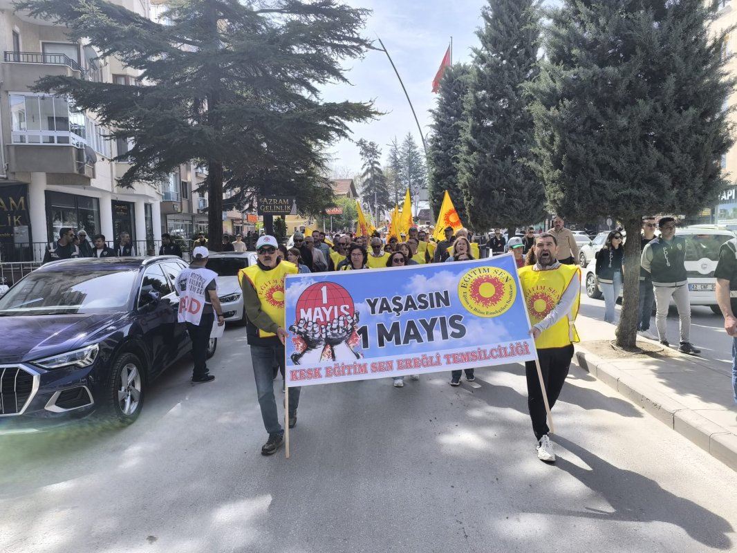 EREĞLİ SOKAKLARINDA 1 MAYIS COŞKUSU